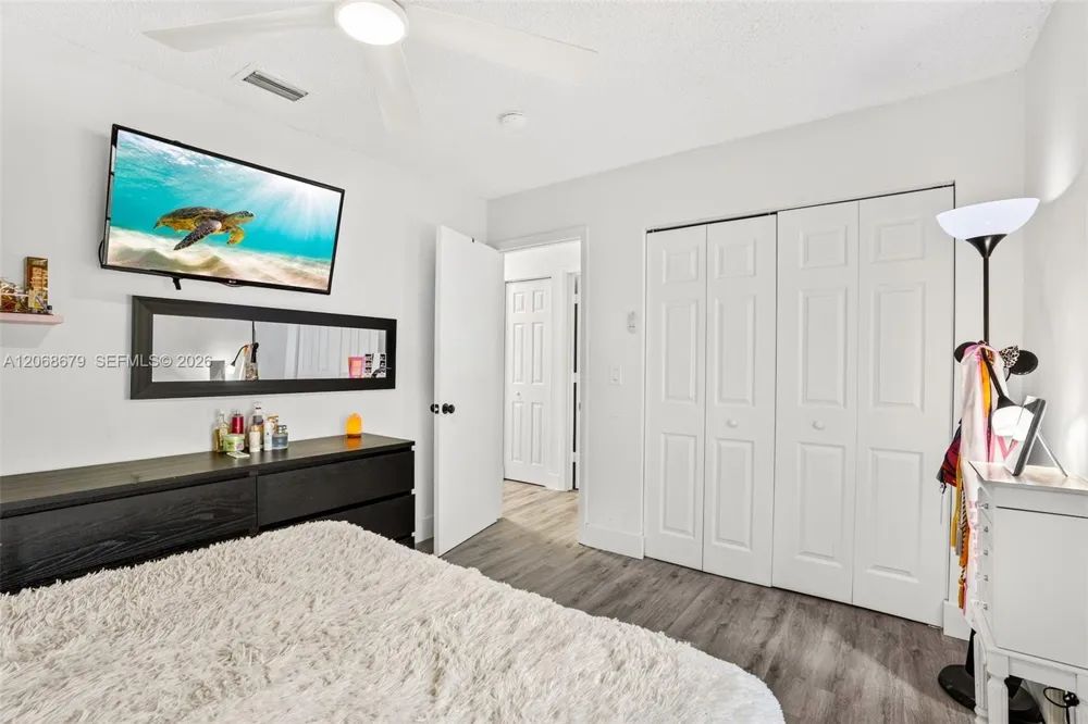 15705 SW 7th Pl Sunrise, FL 33326