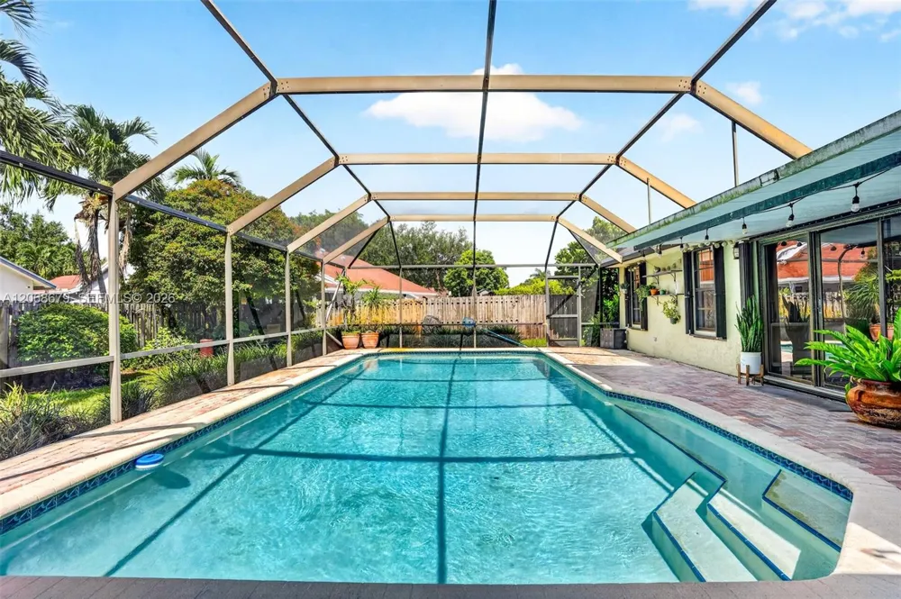 15705 SW 7th Pl Sunrise, FL 33326