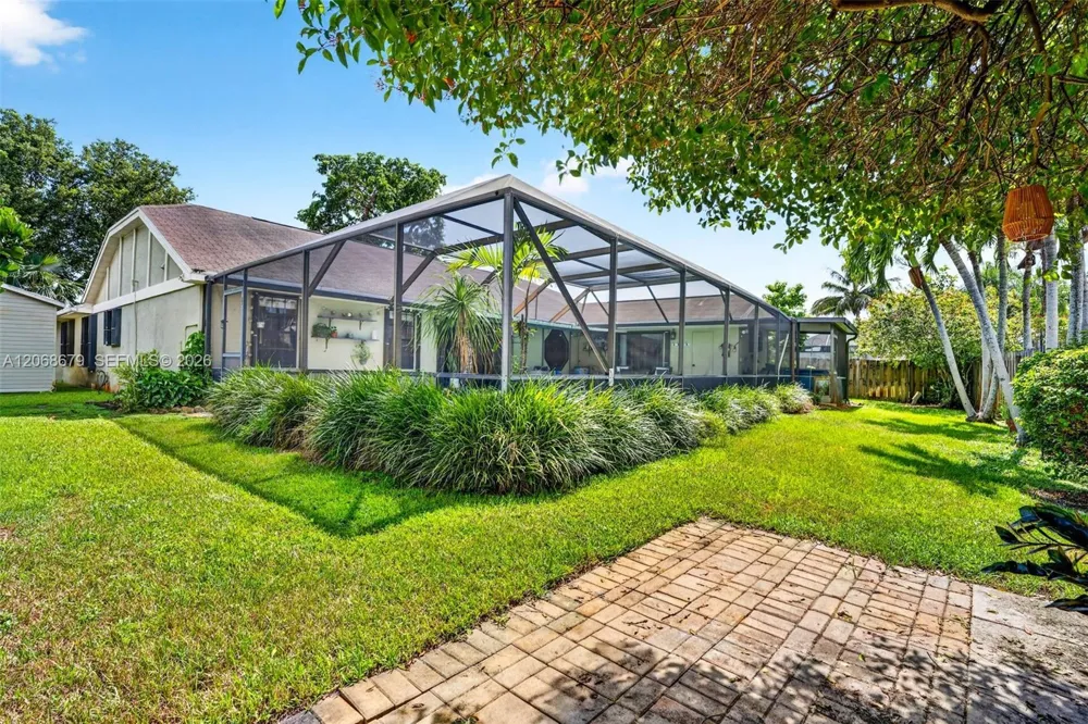 15705 SW 7th Pl Sunrise, FL 33326
