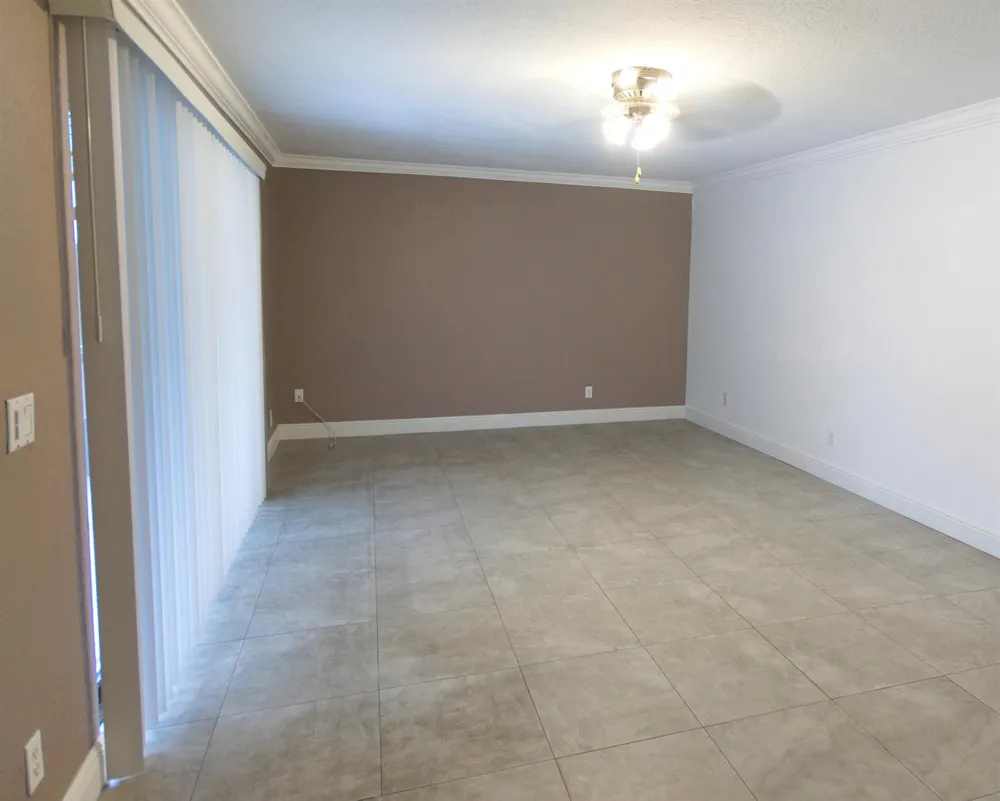 4225 TURNBERRY CIRCLE #7 Lake Worth, FL 33467