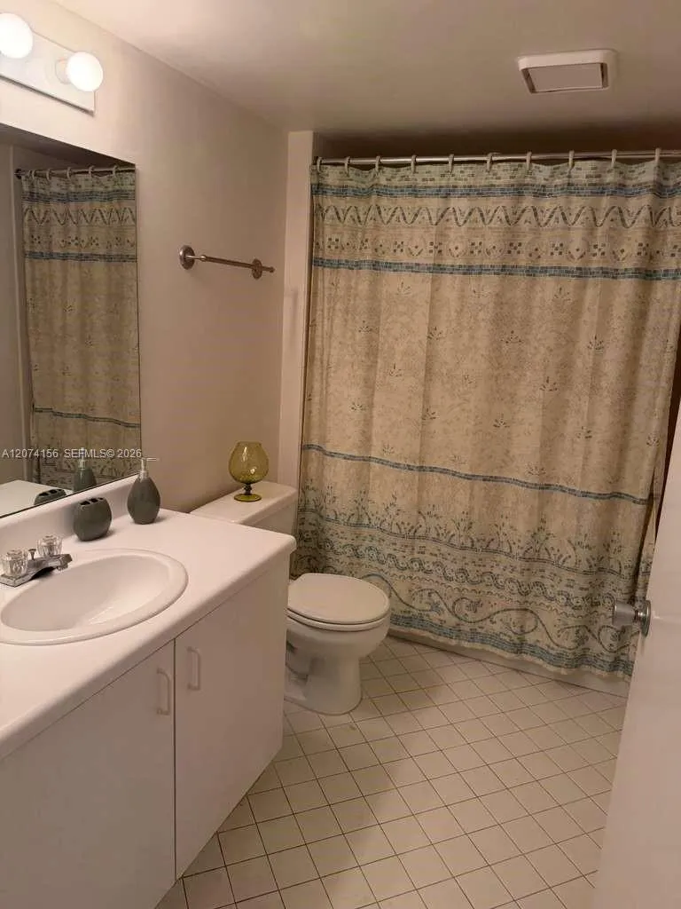 1600 SW 127th Way #401C Pembroke Pines, FL 33027