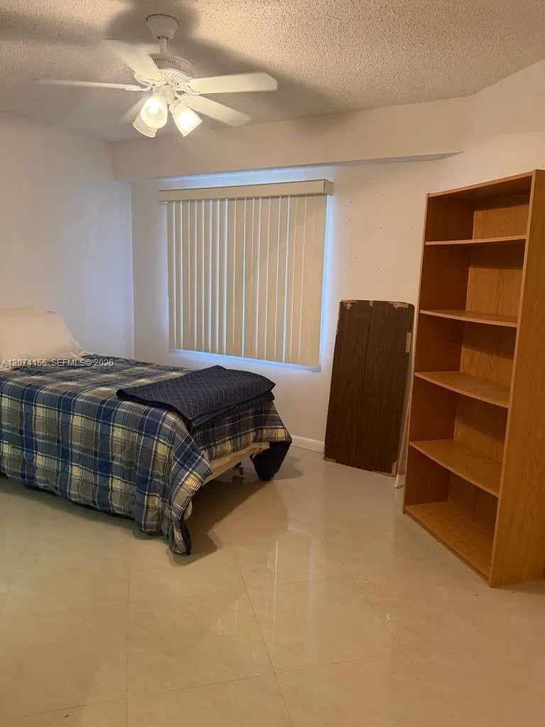 1600 SW 127th Way #401C Pembroke Pines, FL 33027