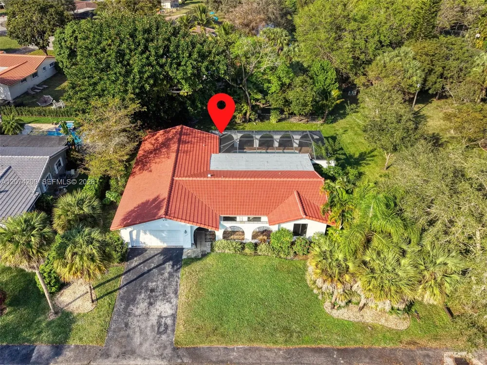 10251 NW 39th Ct Coral Springs, FL 33065