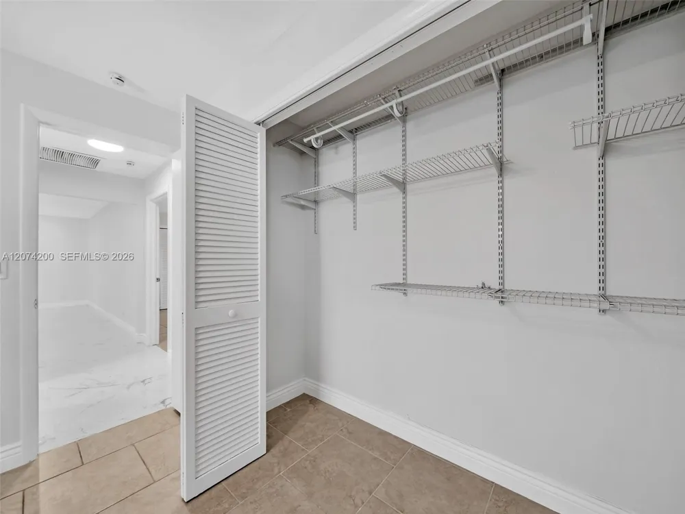 10251 NW 39th Ct Coral Springs, FL 33065