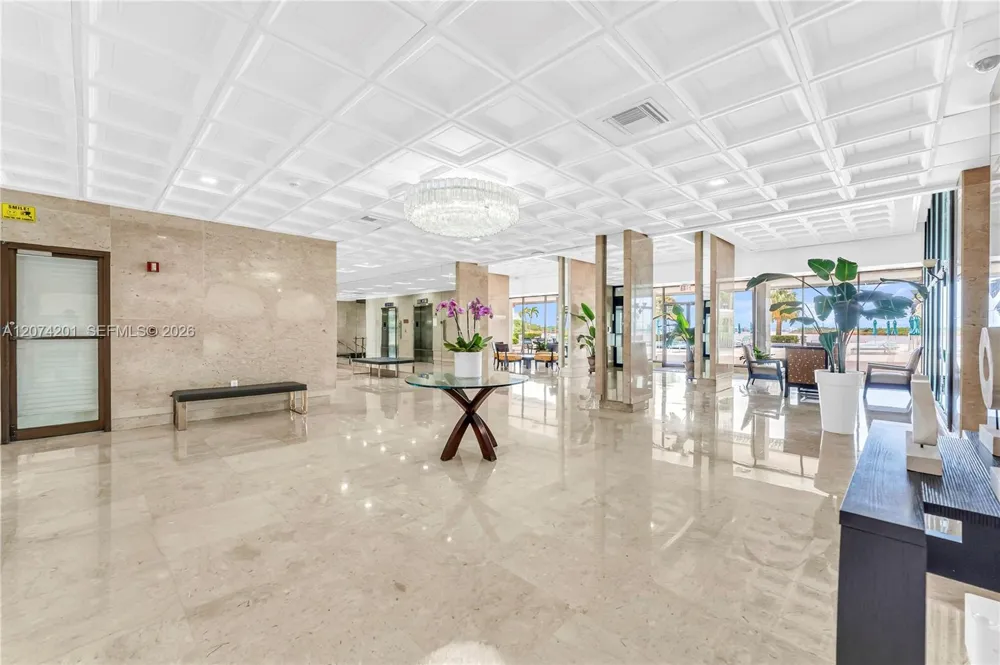 300 Bayview Dr #214 Sunny Isles Beach, FL 33160