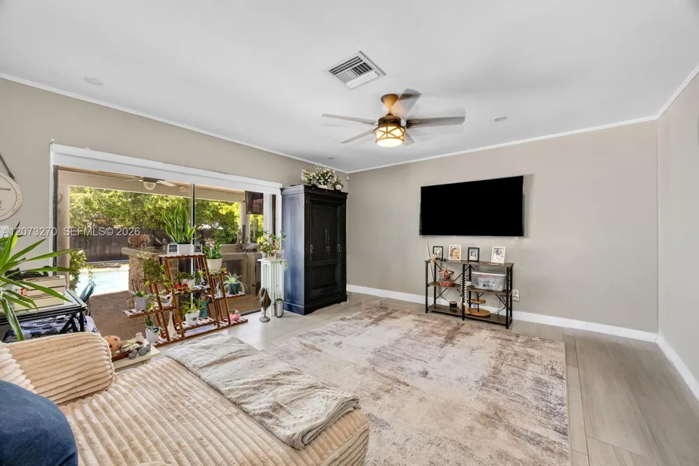 8144 SW 205th Ter Cutler Bay, FL 33189