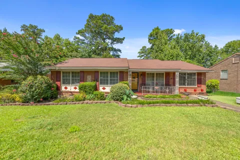 2121 Burnside Drive