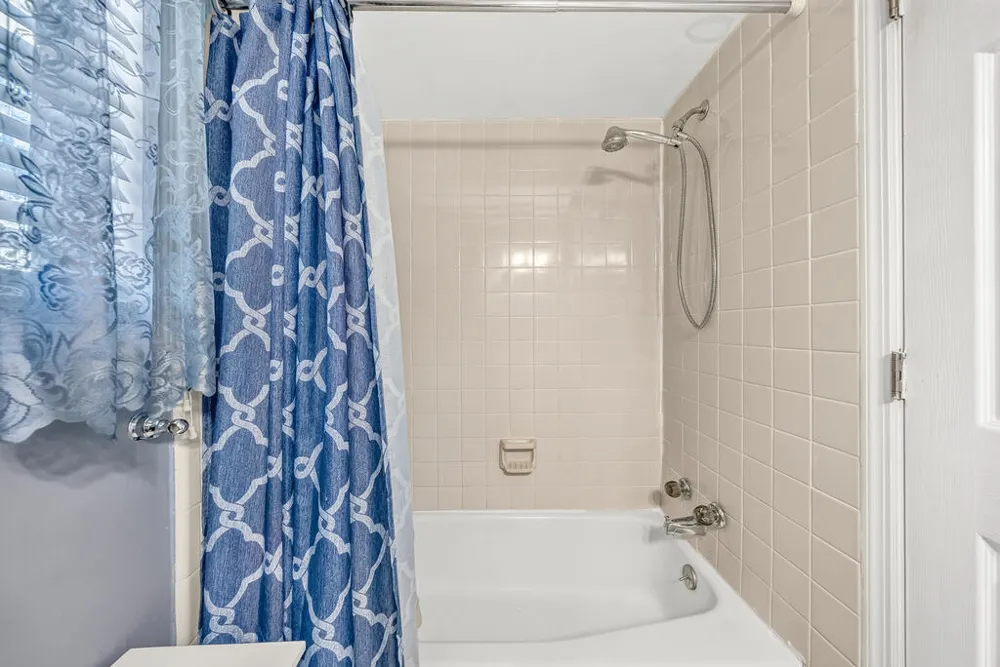 2121 Burnside Drive Columbus, GA 31907