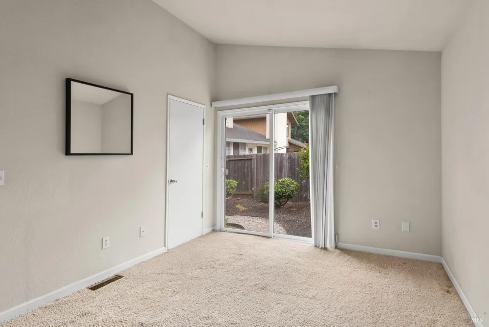 102 Pinewood Court Cotati, CA 94931