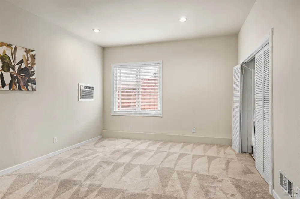 102 Pinewood Court Cotati, CA 94931