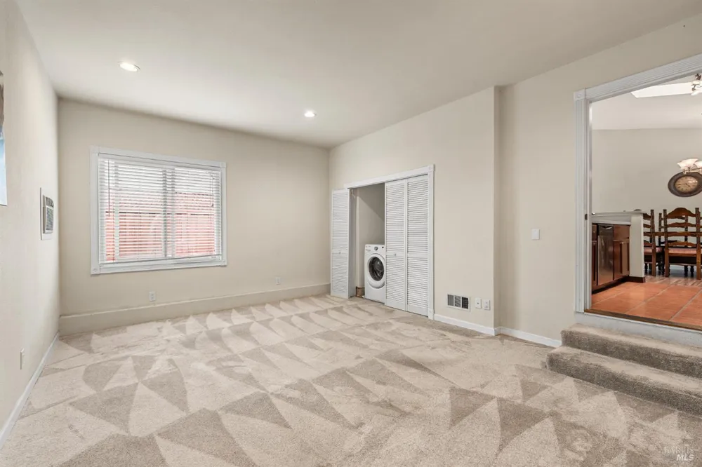 102 Pinewood Court Cotati, CA 94931