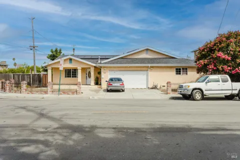 593 Folsom Avenue