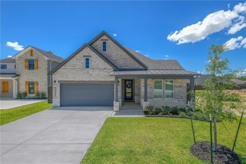 5032 Toscana Loop
