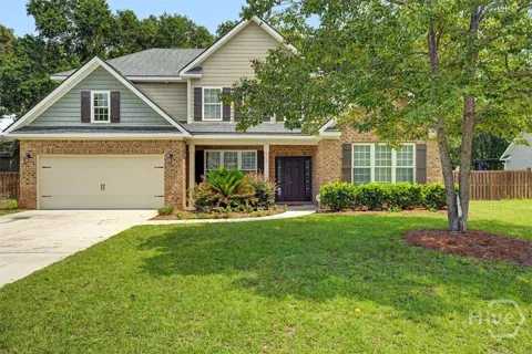 102 Red Oak Lane