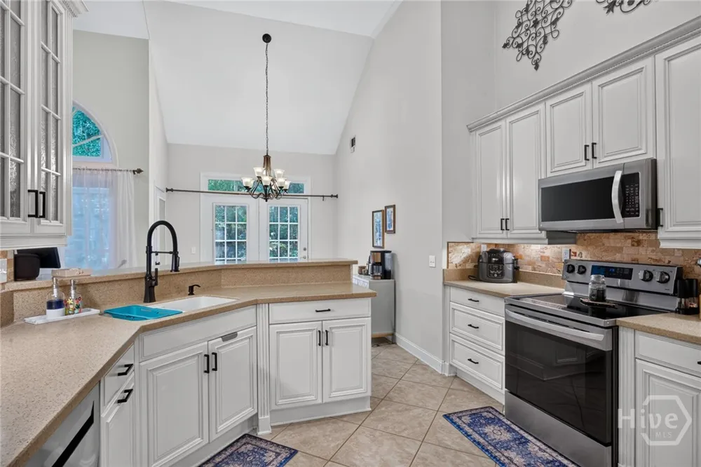 125 Valhalla Drive Savannah, GA 31419