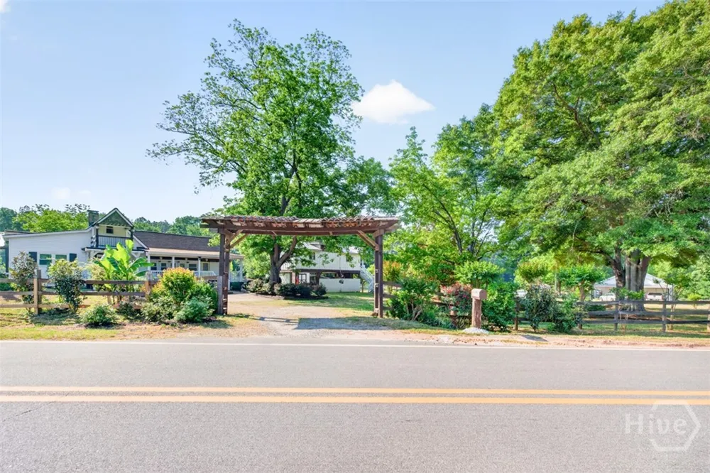 1380 Dunlap Road Winterville, GA 30683