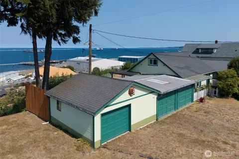 739 W Fourth Street