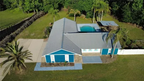 245 COUNTRY CIRCLE DRIVE E