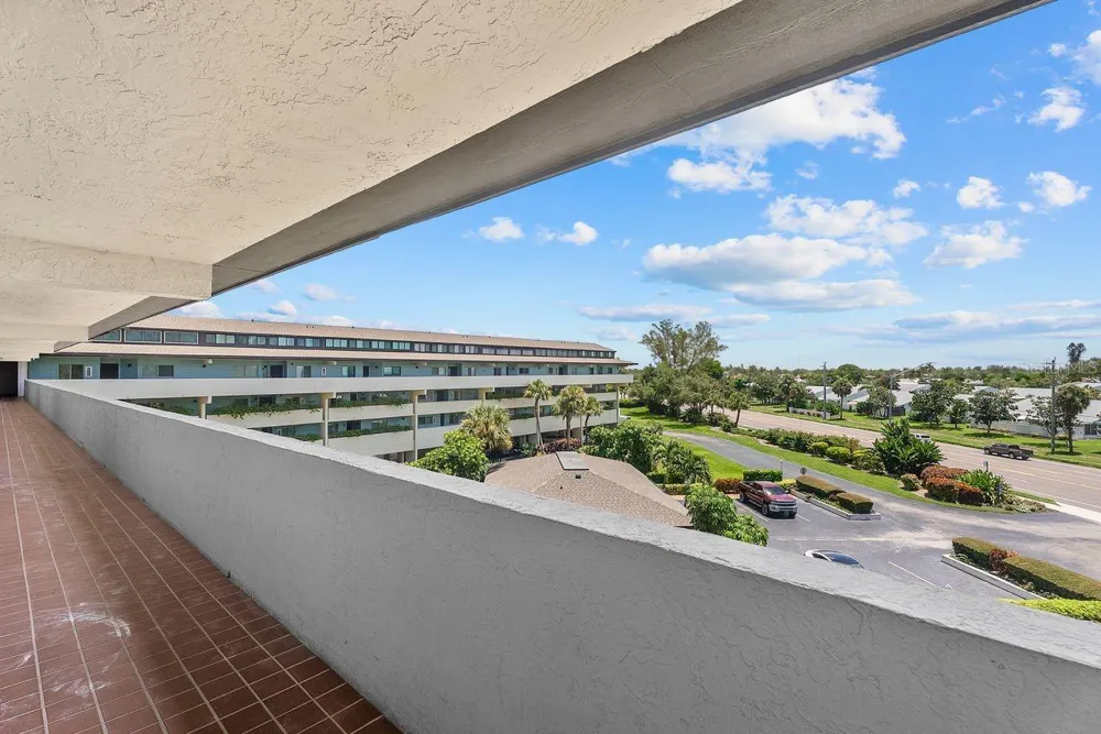 9604 CORTEZ ROAD W #233 Bradenton, FL 34210