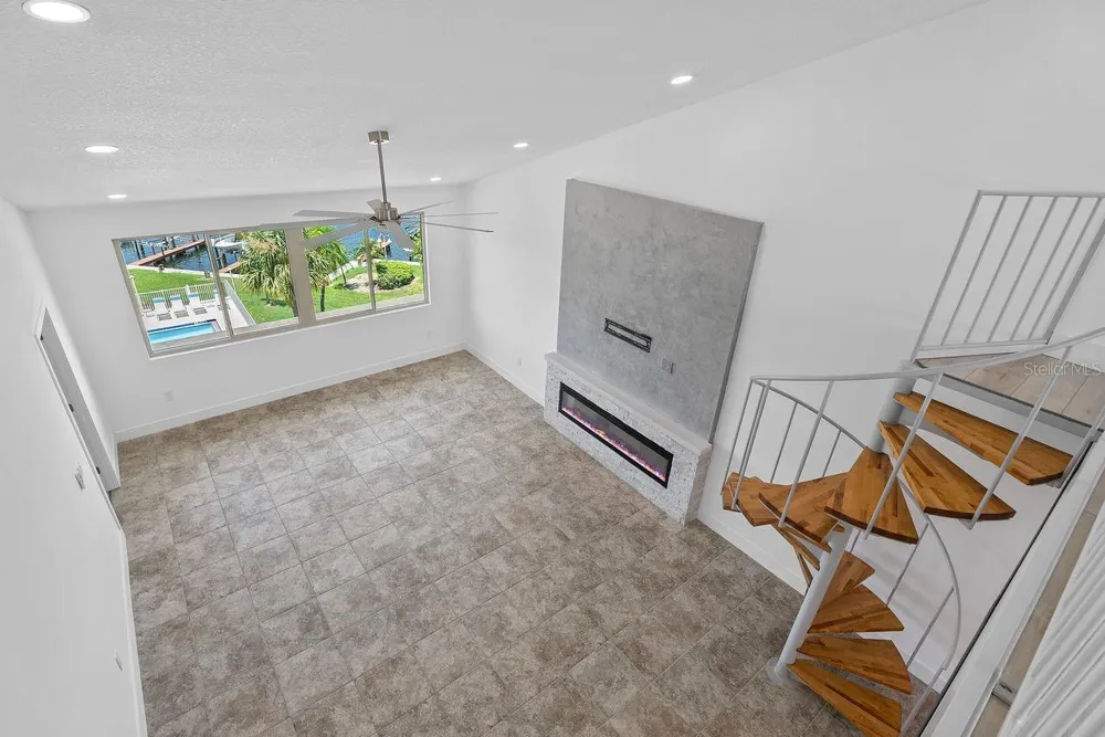 9604 CORTEZ ROAD W #233 Bradenton, FL 34210