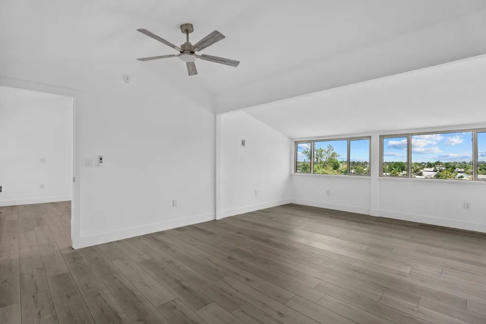 9604 CORTEZ ROAD W #233 Bradenton, FL 34210