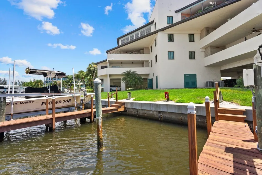 9604 CORTEZ ROAD W #233 Bradenton, FL 34210