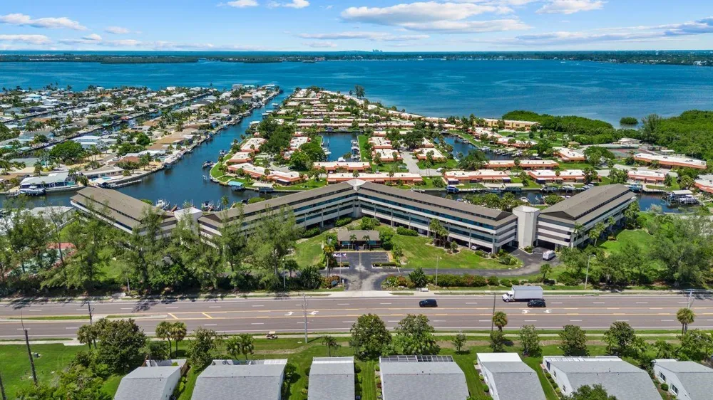 9604 CORTEZ ROAD W #233 Bradenton, FL 34210