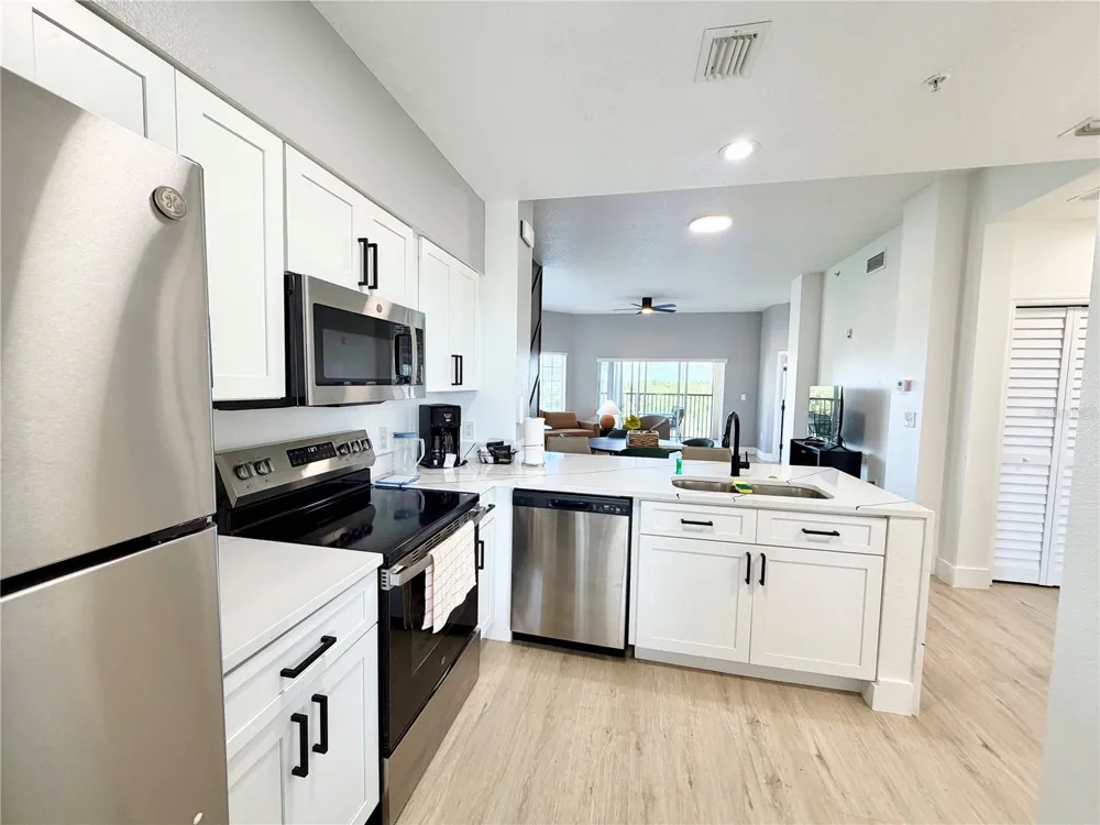 8801 WORLDQUEST BOULEVARD #4506 Orlando, FL 32821