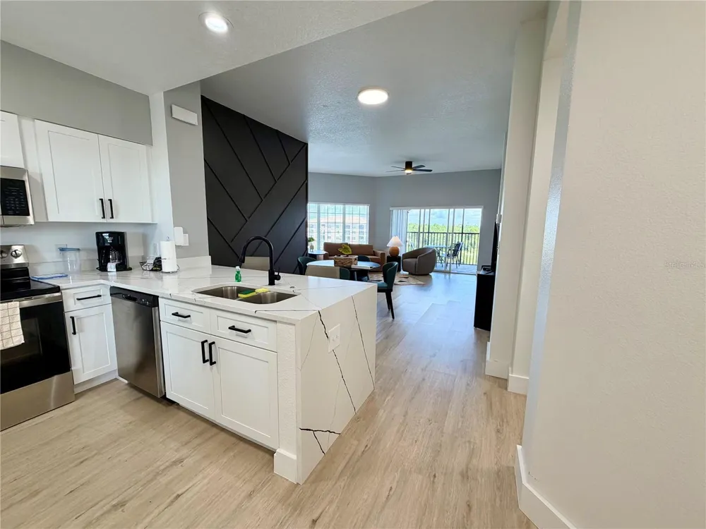 8801 WORLDQUEST BOULEVARD #4506 Orlando, FL 32821