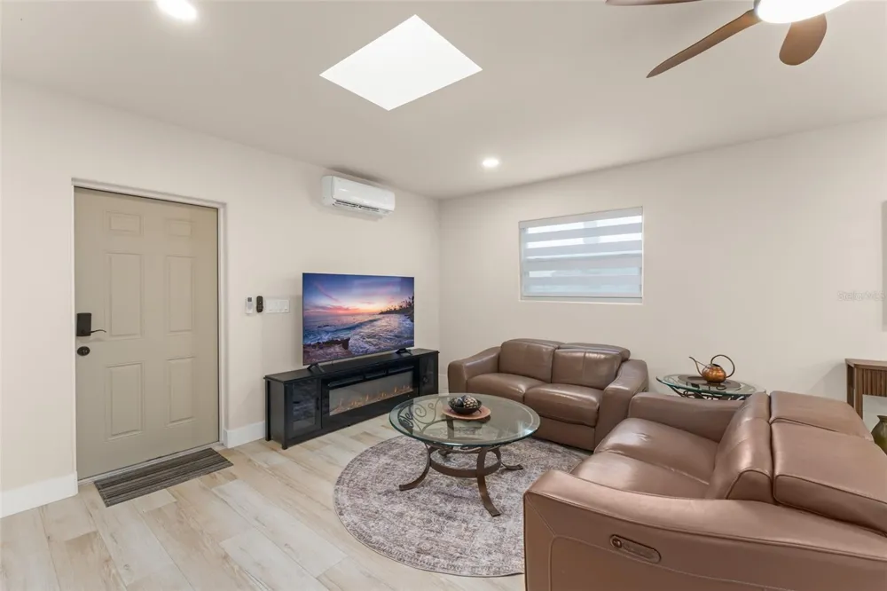 5028 AUTUMN RIDGE LANE Windermere, FL 34786