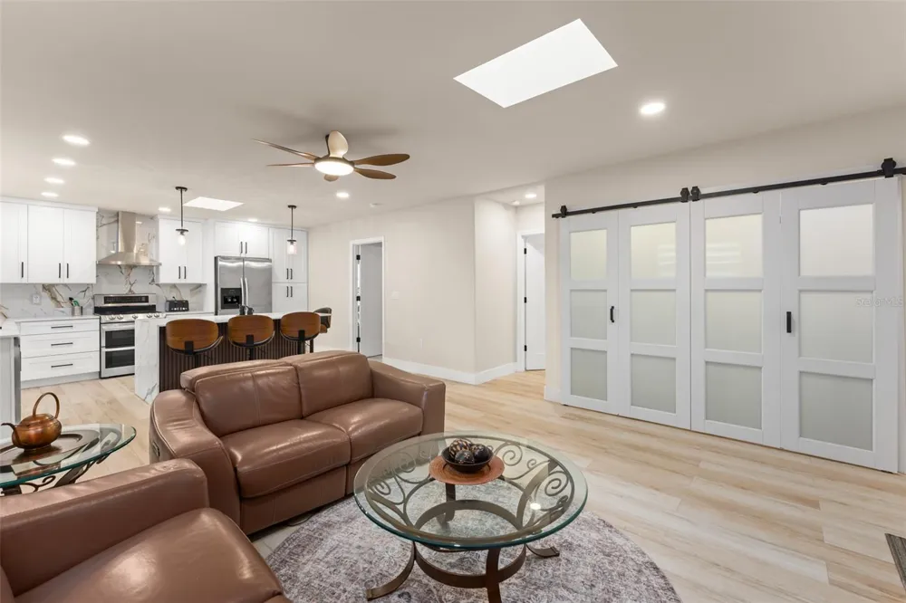 5028 AUTUMN RIDGE LANE Windermere, FL 34786