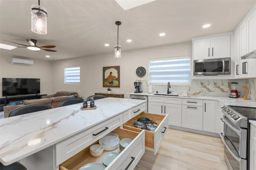 5028 AUTUMN RIDGE LANE Windermere, FL 34786