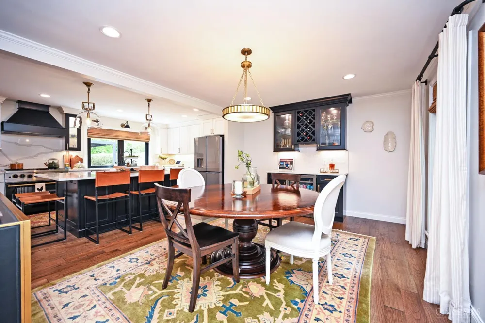 7711 Stonehenge Drive Montgomery, OH 45242