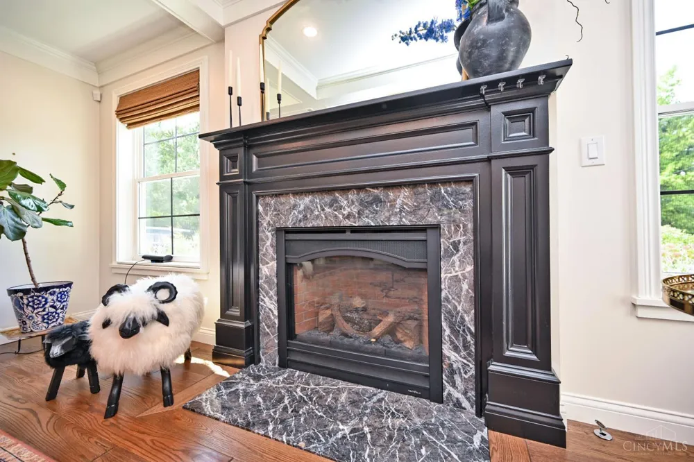 7711 Stonehenge Drive Montgomery, OH 45242
