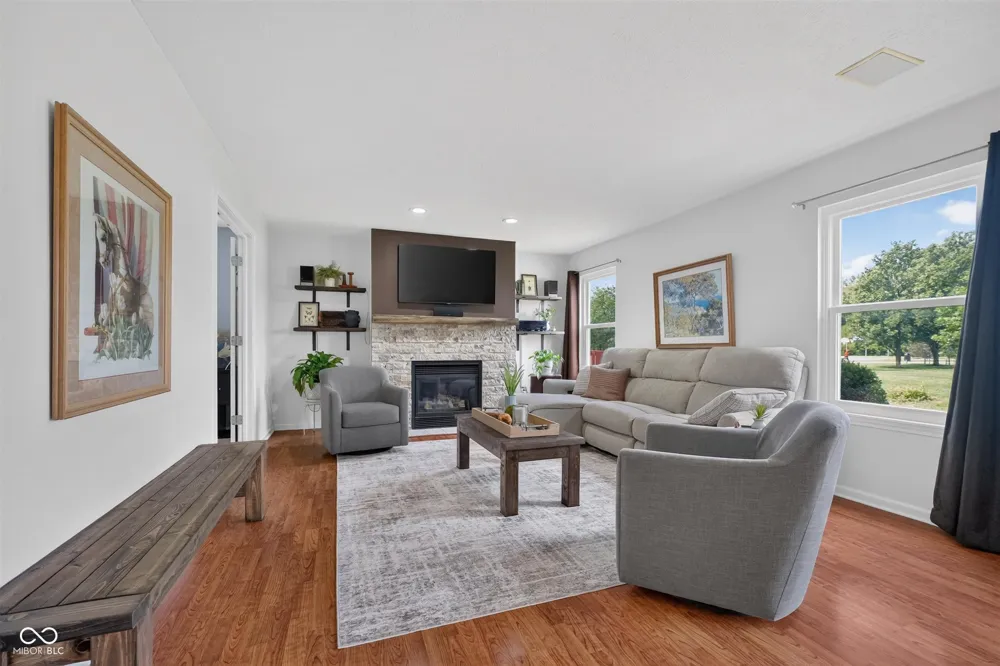 6538 Stafford Trace Zionsville, IN 46077