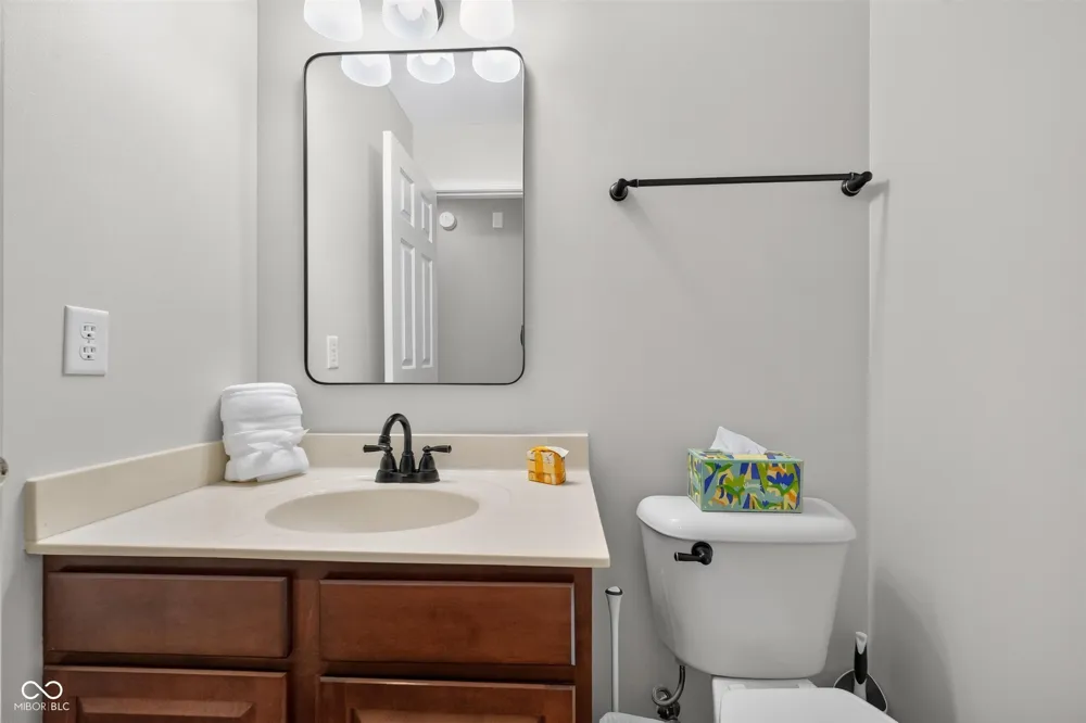 6538 Stafford Trace Zionsville, IN 46077