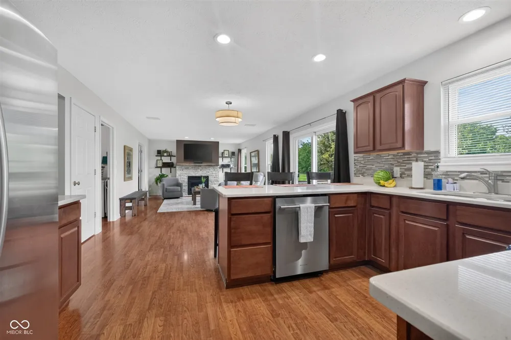 6538 Stafford Trace Zionsville, IN 46077