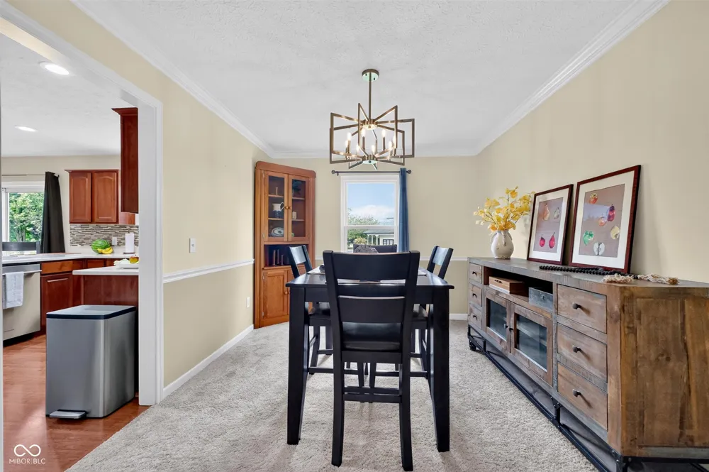 6538 Stafford Trace Zionsville, IN 46077
