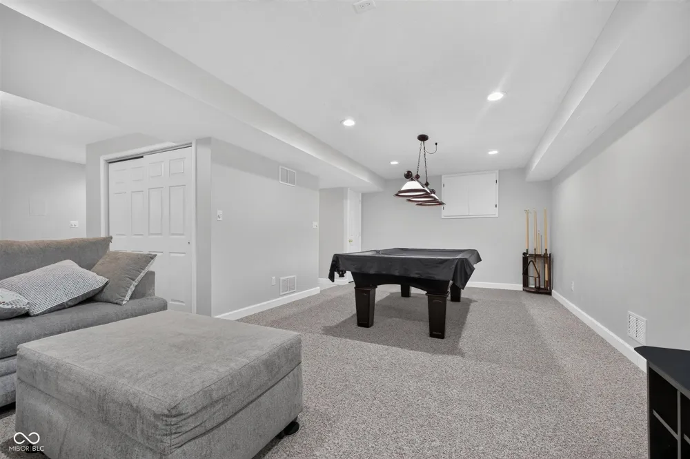 6538 Stafford Trace Zionsville, IN 46077