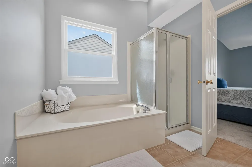6538 Stafford Trace Zionsville, IN 46077