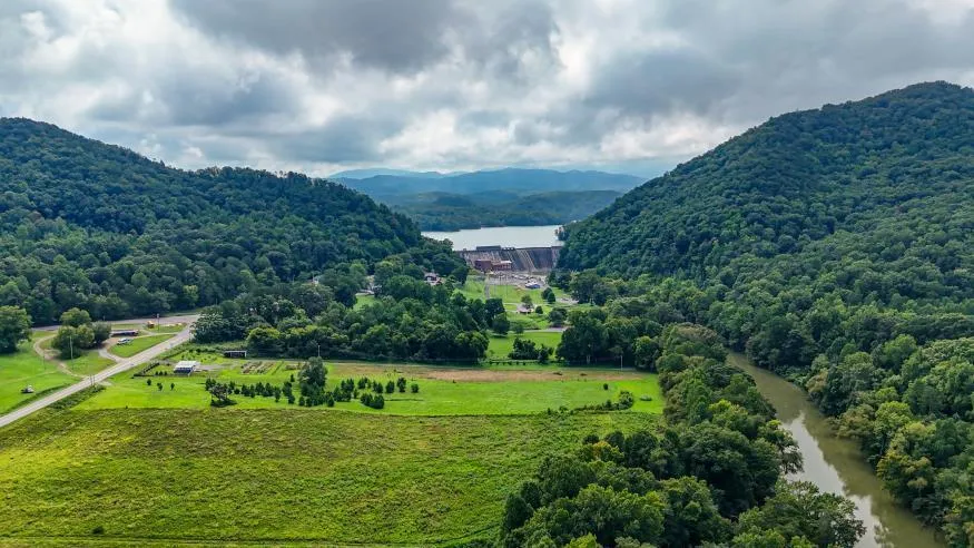 160 Tree Frog Lane Benton, TN 37307