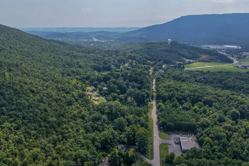 4065 Cummings Highway Chattanooga, TN 37419