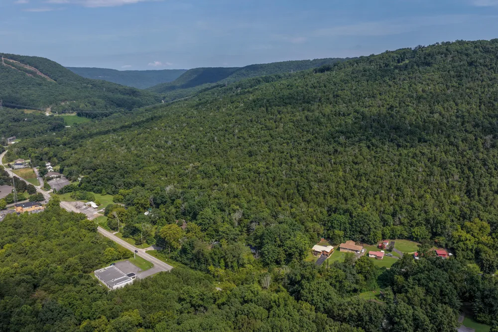 4065 Cummings Highway Chattanooga, TN 37419