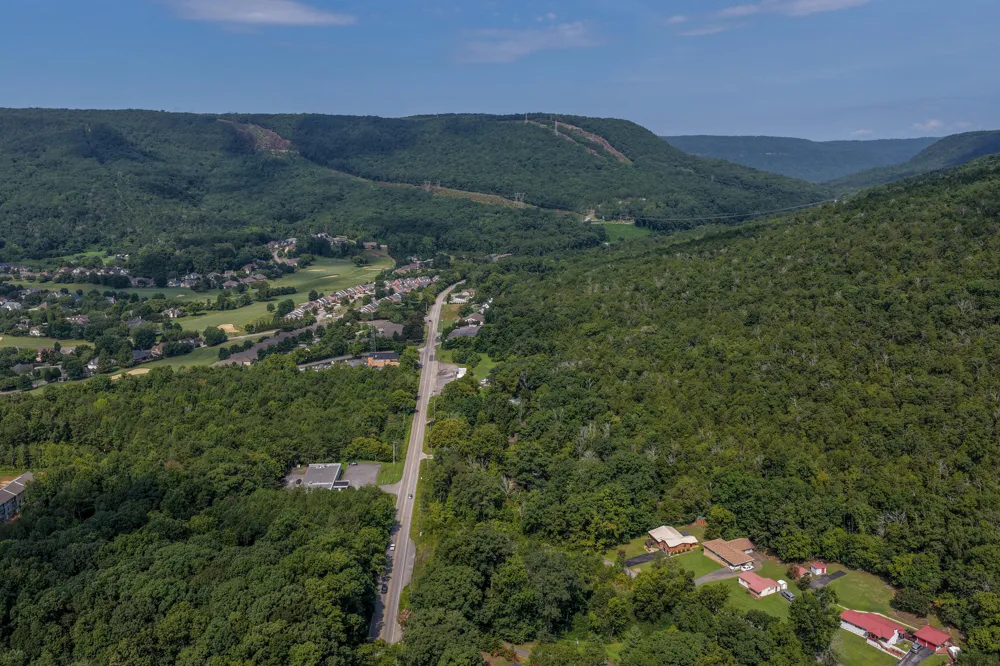 4065 Cummings Highway Chattanooga, TN 37419