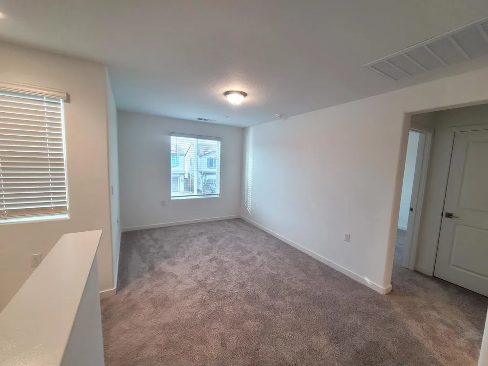 1164 Ponderosa Way Madera, CA 93636