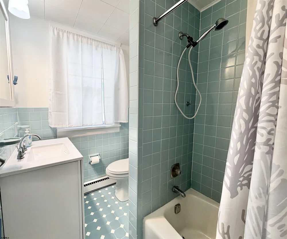 828 Second St. Ocean City, NJ 08226