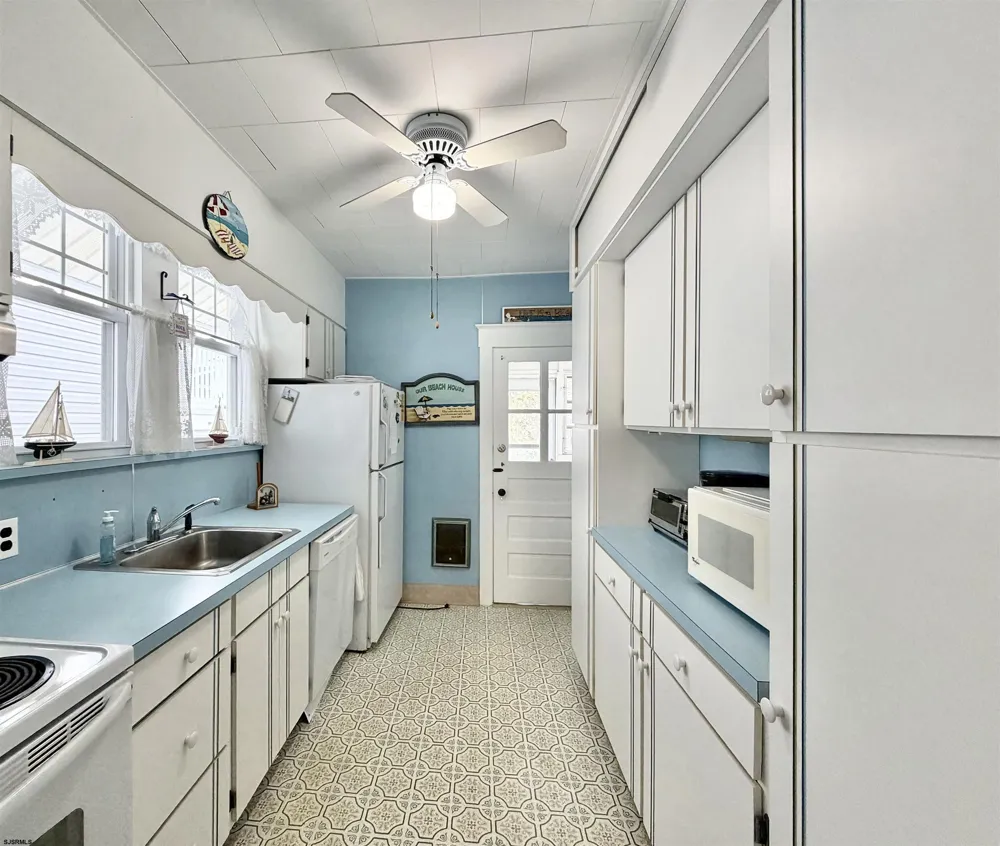 828 Second St. Ocean City, NJ 08226
