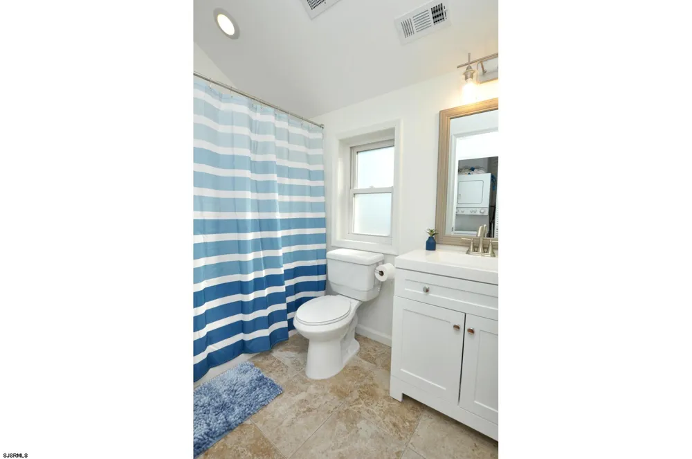 104 N Dudley Ave Ventnor Heights, NJ 08406