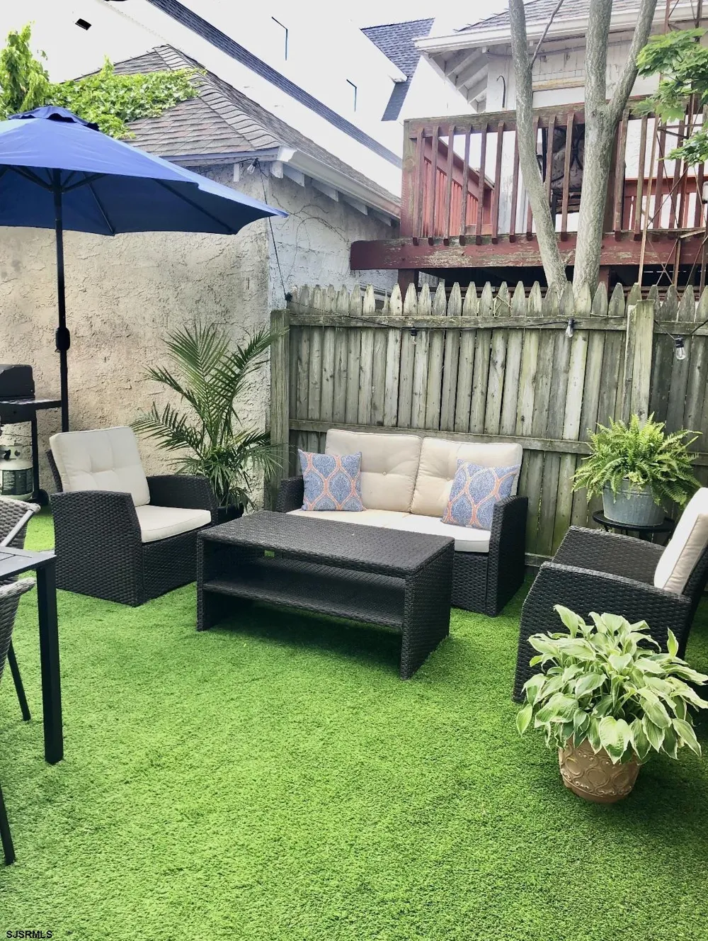 104 N Dudley Ave Ventnor Heights, NJ 08406