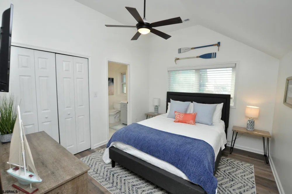104 N Dudley Ave Ventnor Heights, NJ 08406